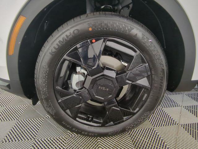 new 2026 Kia Sportage car, priced at $32,901