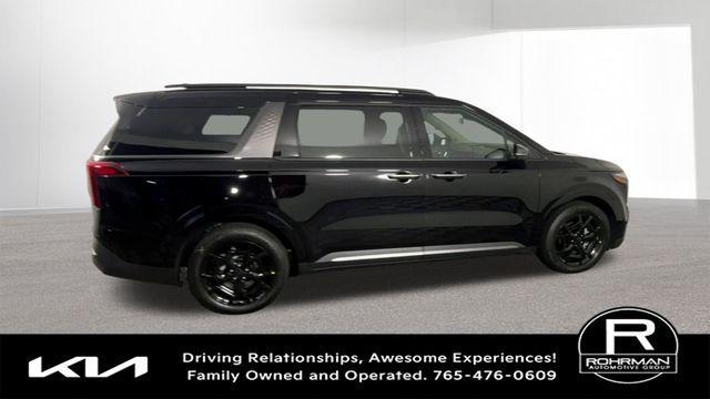 new 2026 Kia Carnival Hybrid car, priced at $47,761