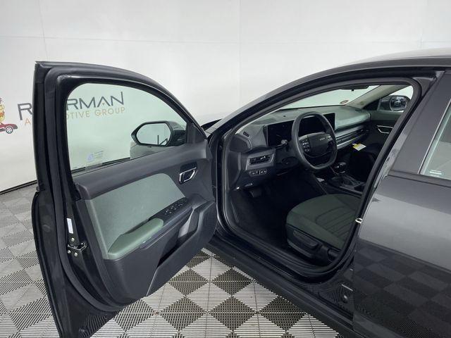 new 2025 Kia K4 car, priced at $24,069
