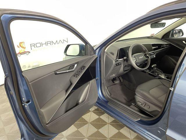 new 2025 Kia Niro car, priced at $26,729