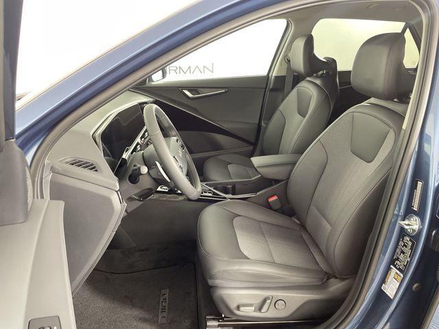 new 2025 Kia Niro car, priced at $26,729