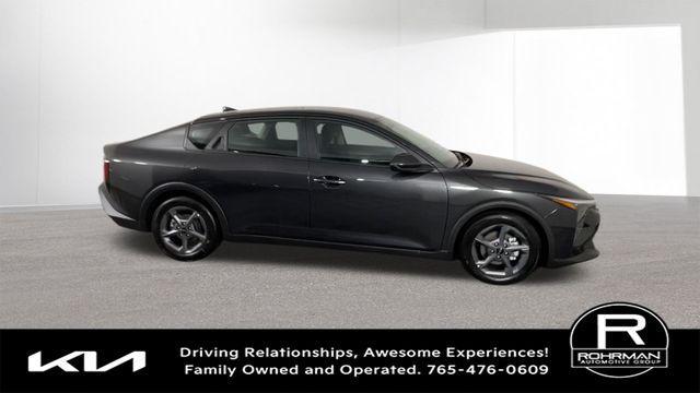new 2025 Kia K4 car, priced at $22,099