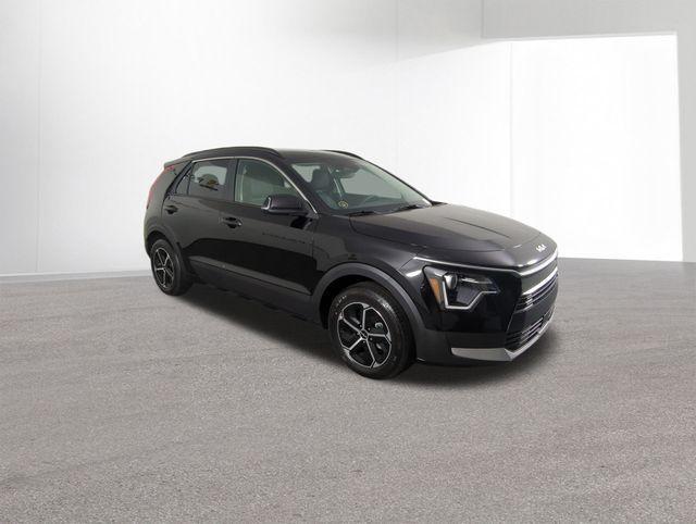 new 2025 Kia Niro car, priced at $29,702