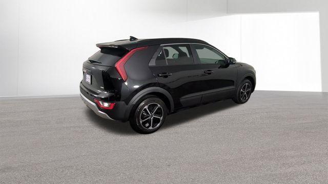 new 2025 Kia Niro car, priced at $29,702