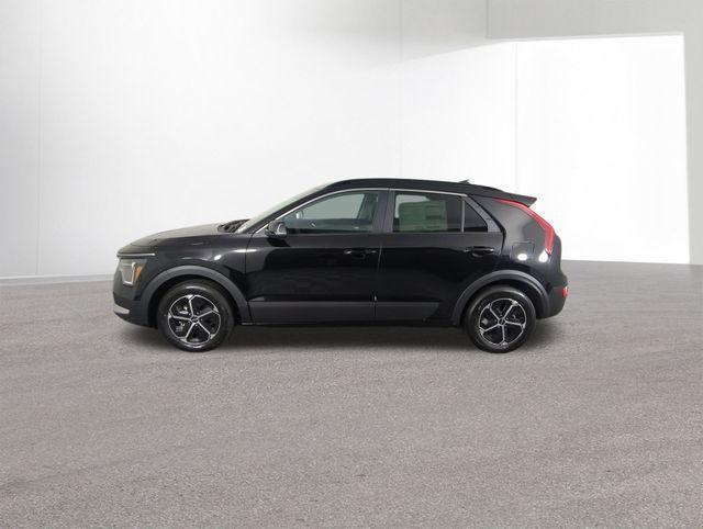 new 2025 Kia Niro car, priced at $29,702