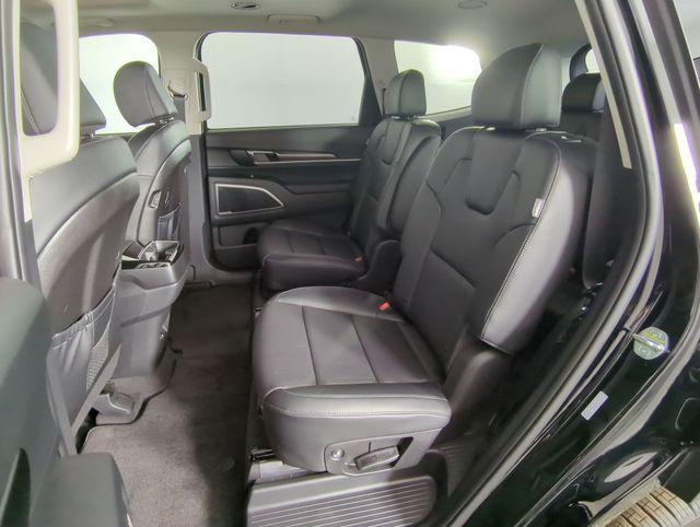new 2025 Kia Telluride car, priced at $41,395