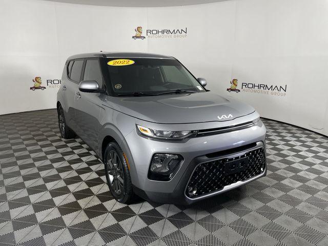 used 2022 Kia Soul car, priced at $17,214