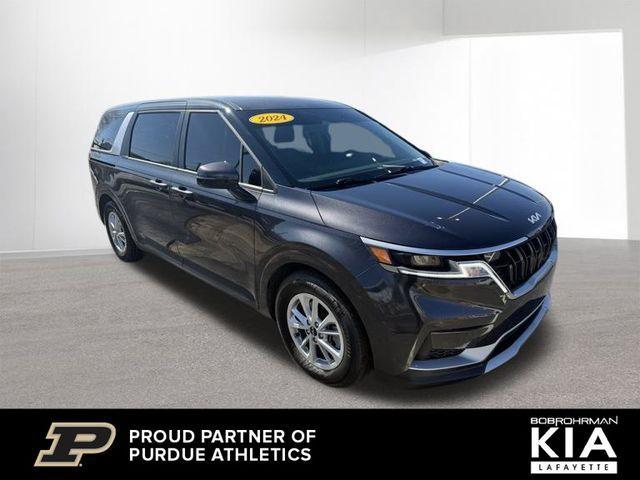 used 2024 Kia Carnival car, priced at $33,992