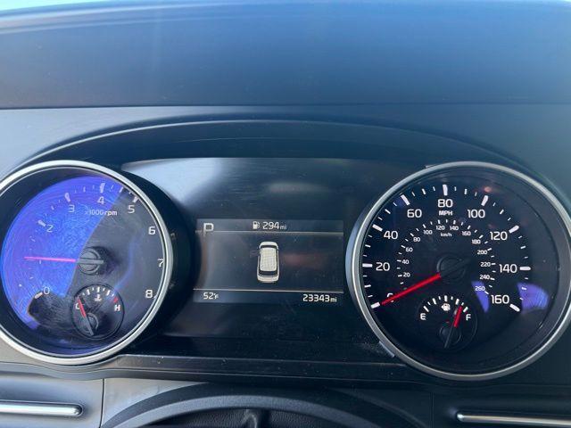 used 2024 Kia Carnival car, priced at $33,992