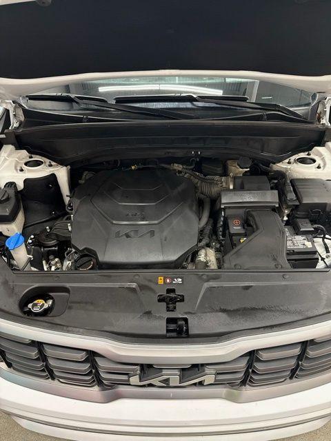 used 2024 Kia Telluride car, priced at $39,989