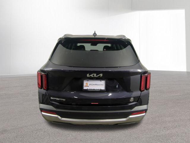new 2026 Kia Sorento car, priced at $34,689