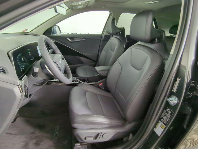 new 2025 Kia Niro car, priced at $31,660