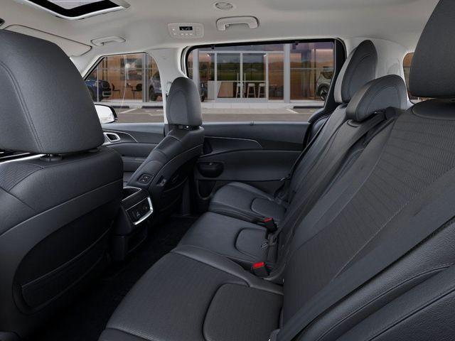 new 2025 Kia Carnival Hybrid car, priced at $53,695