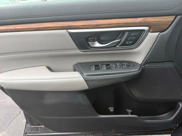 used 2017 Honda CR-V car, priced at $11,494