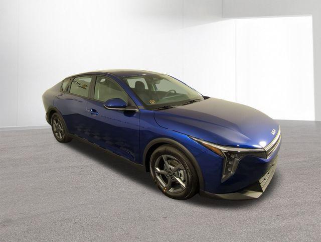 new 2025 Kia K4 car, priced at $23,201
