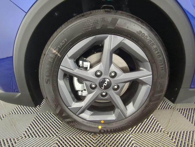 new 2025 Kia K4 car, priced at $23,201