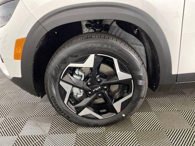 new 2026 Kia Seltos car, priced at $27,139