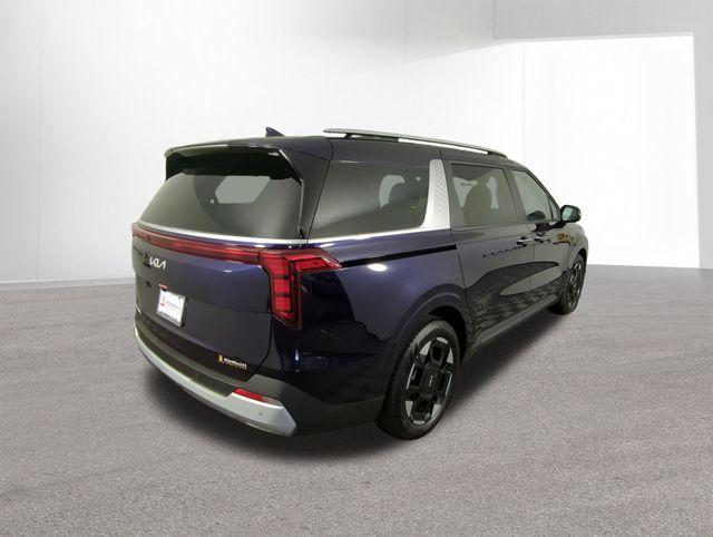 new 2025 Kia Carnival car, priced at $40,450