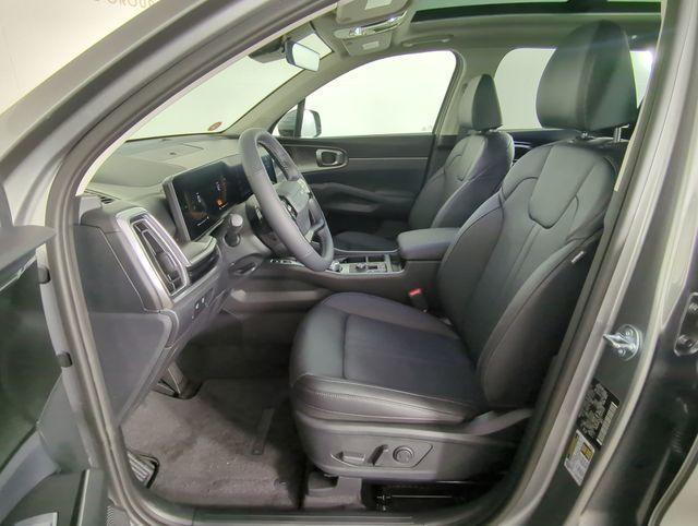 new 2026 Kia Sorento Hybrid car, priced at $39,837