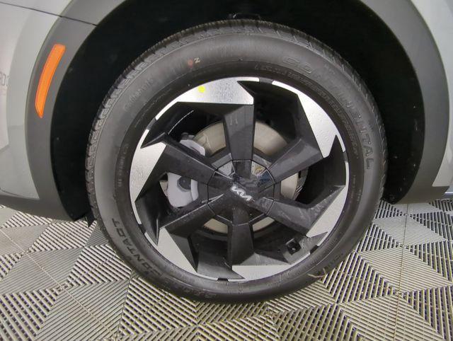 new 2026 Kia Sorento Hybrid car, priced at $39,837