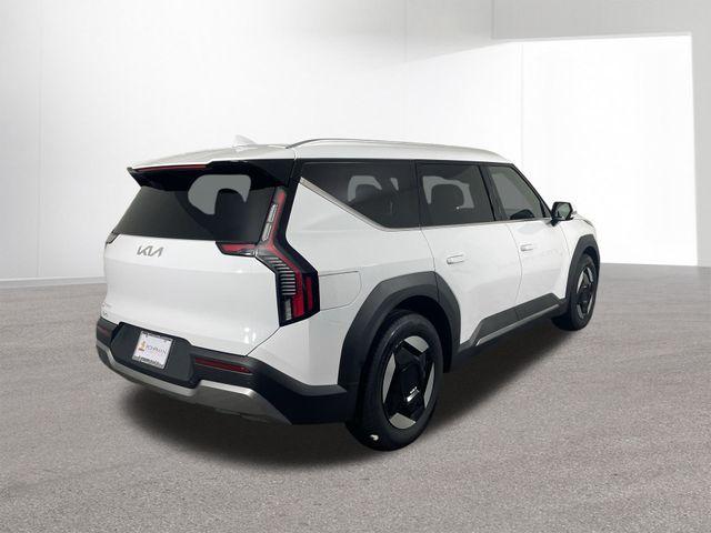 new 2025 Kia EV9 car, priced at $57,398