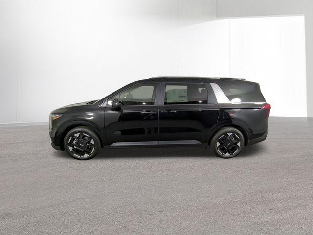 new 2025 Kia Carnival car, priced at $41,250