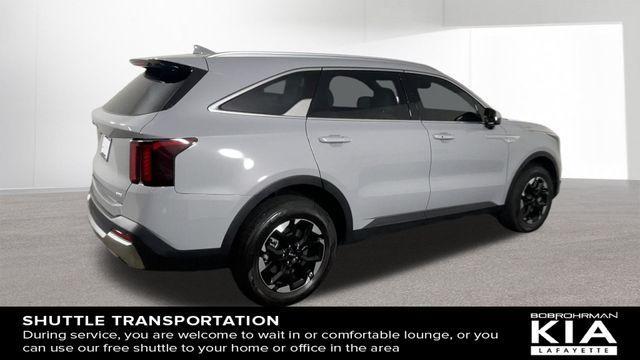 used 2025 Kia Sorento car, priced at $33,100
