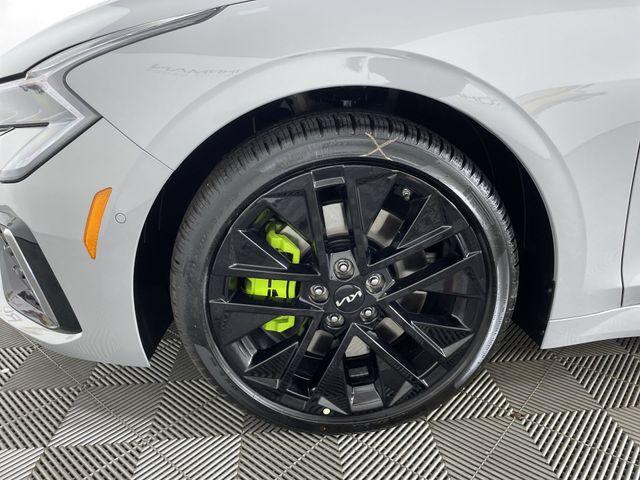 new 2026 Kia K5 car, priced at $37,102