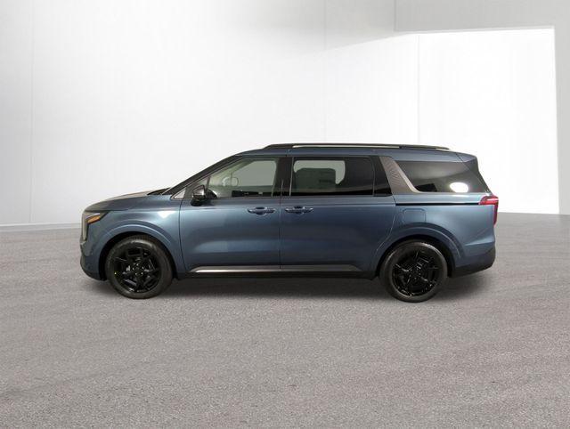 new 2025 Kia Carnival Hybrid car, priced at $53,733