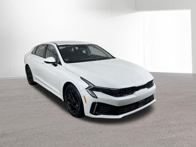 new 2026 Kia K5 car, priced at $27,408