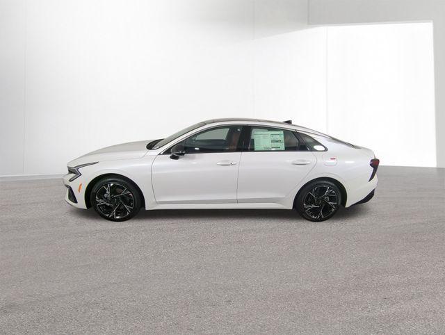 new 2025 Kia K5 car, priced at $31,576