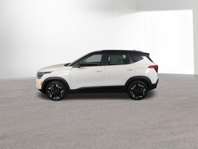 new 2025 Kia Seltos car, priced at $30,219