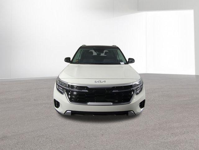new 2025 Kia Seltos car, priced at $30,219