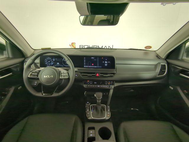 new 2025 Kia Seltos car, priced at $30,219