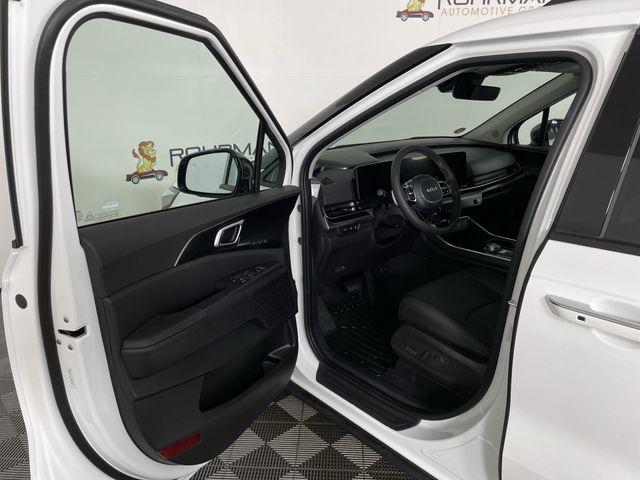 new 2026 Kia Carnival Hybrid car, priced at $47,031