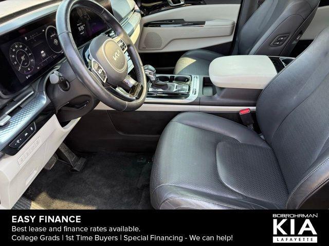 used 2023 Kia Carnival car, priced at $37,989