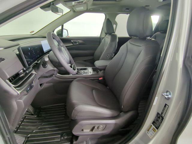 new 2026 Kia Carnival car, priced at $45,320