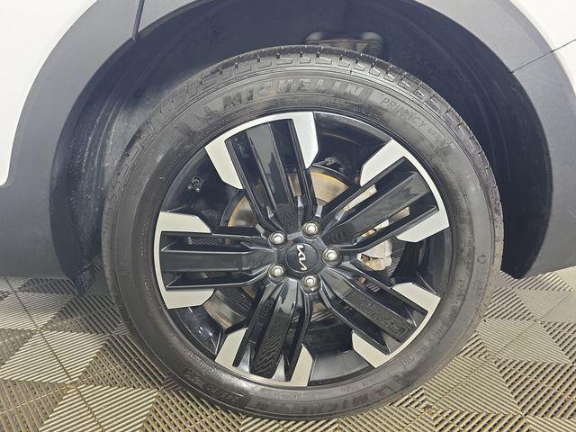 used 2024 Kia Telluride car, priced at $47,164