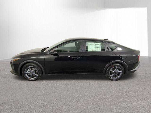 new 2025 Kia K4 car, priced at $22,099