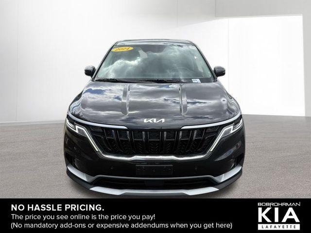used 2024 Kia Carnival car, priced at $35,400