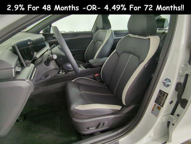 new 2025 Kia K5 car, priced at $31,385