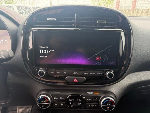 used 2023 Kia Soul car, priced at $20,976