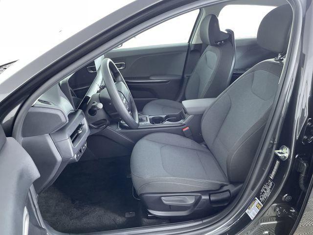 new 2025 Kia K4 car, priced at $22,199