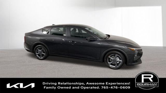 new 2025 Kia K4 car, priced at $22,199
