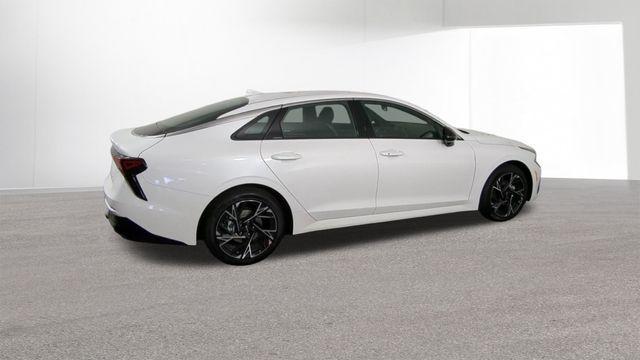 new 2025 Kia K5 car, priced at $29,001