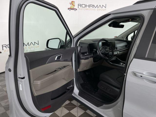 new 2025 Kia Carnival Hybrid car, priced at $42,320