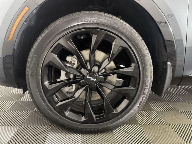 used 2023 Kia Sorento car, priced at $30,130