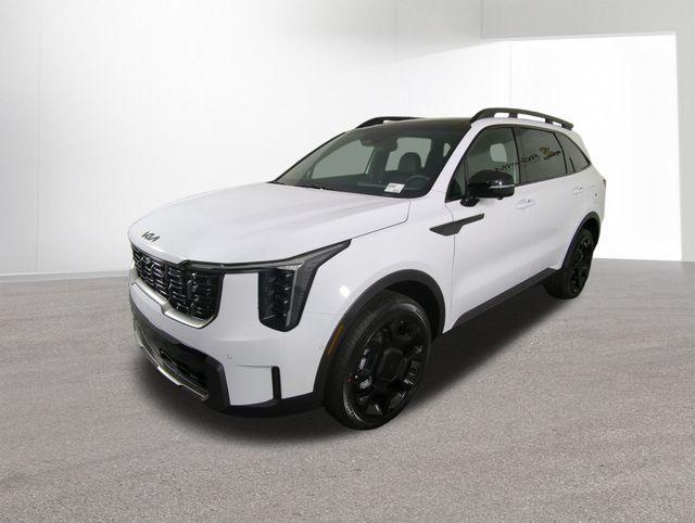 new 2025 Kia Sorento car, priced at $43,684