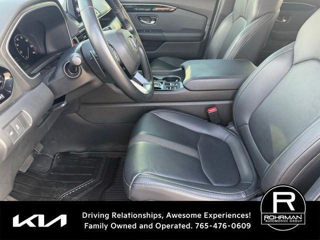 used 2025 Honda Pilot car, priced at $41,952