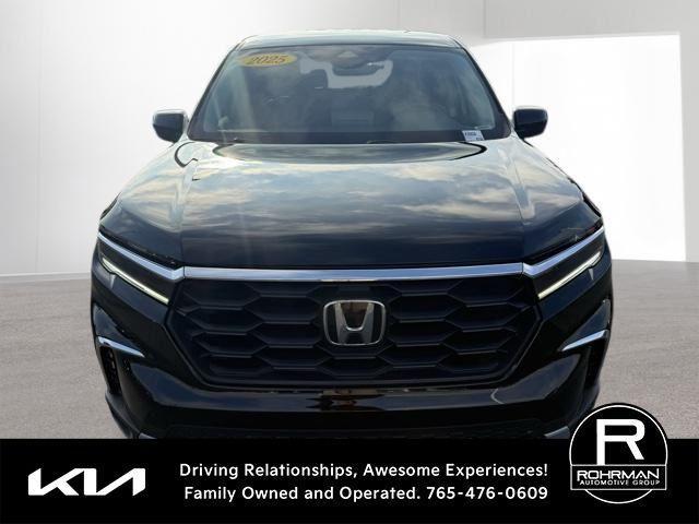 used 2025 Honda Pilot car, priced at $41,952